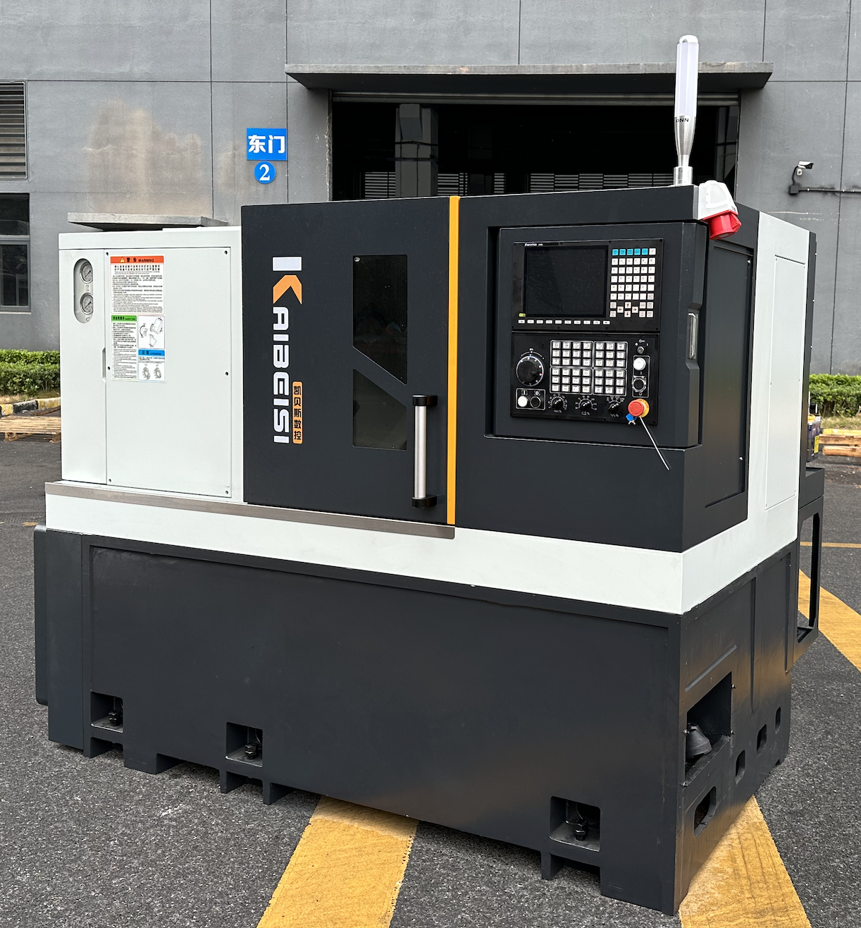 車(che)銑復郃(he)機(無(wu)Y軸(zhou)/帶尾(wei)座(zuo))